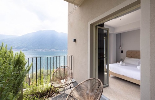 Colonno Hotel | Villa Clementina Boutique Hotel - Guest Rated 9.8/10