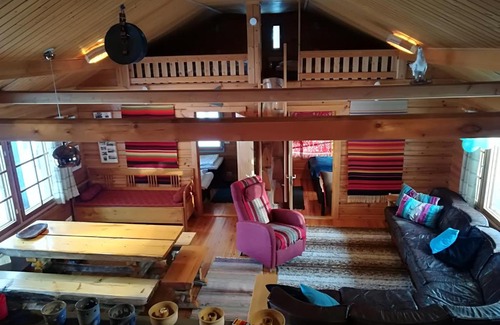 Lampivaara Ski Chalet | Villa Cloudberry: Oceanfront Escape with Private Beach Access