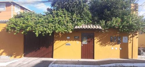 Ipitanga Villa | Villa Coimbra: Pet-Friendly Retreat with Pool & High Ratings