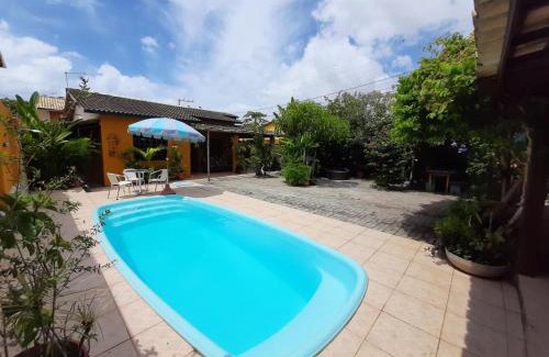 Ipitanga Villa | Villa Coimbra: Pet-Friendly Retreat with Pool & High Ratings