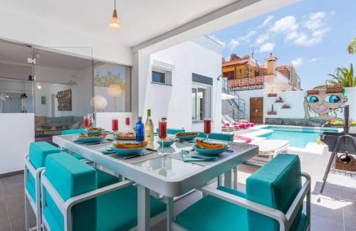 Palm-Mar Villa | Villa Colibri: Family-Friendly Retreat with Pool Access