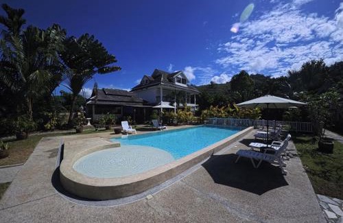 Khuekkhak House | Relax at Villa Colina Khao Lak - Adults Only with Ocean Views