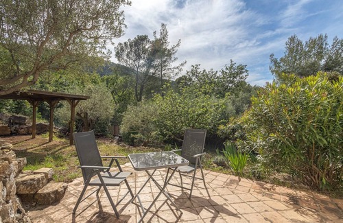 Sollies-Toucas Villa | Villa Collinou: Relaxing Retreat with Pool and Spa