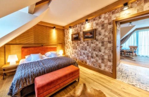 Czarna Resort | Villa Collis - Bieszczady: Family-Friendly Retreat with Pool