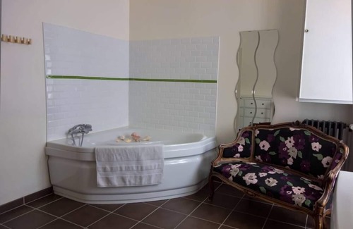 Morlaix House | Villa Collobert: Highly Rated Maison de Maître with Spa