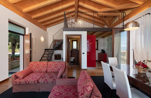 San Zeno di Montagna Villa | Lake View Villa with Heated Pool & Private Garage, 10/10!