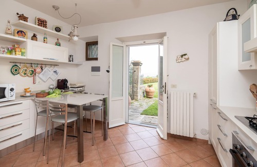 Lastra a Signa Villa | Villa Colomba: Family-Friendly Stay with Private Pool