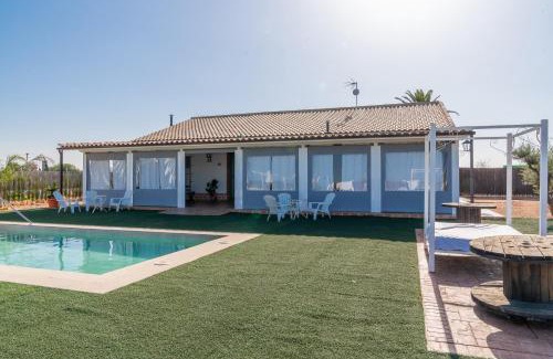 La Carlota Villa | Discover Villa Colona: Oceanfront Retreat with 9.7/10 Rating