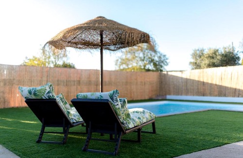 Hornachuelos House | Villa Colorín: Oceanfront Escape with Top Guest Reviews