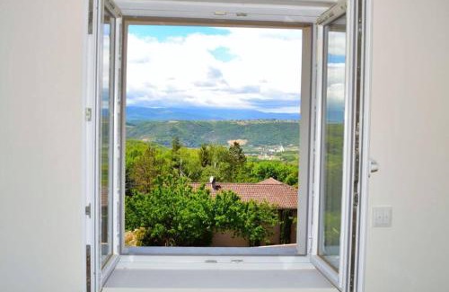 Beausemblant Villa | Tranquil Villa with Breathtaking Views and Pool Access