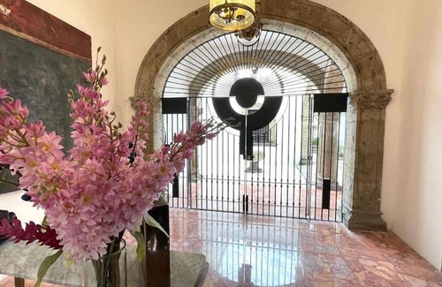 Centro Villa | Historic Villa Completa Siglo XVIII in the Heart of Town