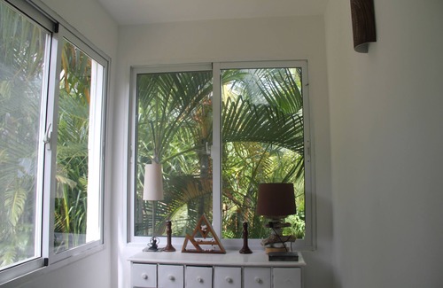 El Callejon Villa | Villa with Pool and Hot Tub Near a Semi-Private Beach