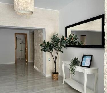 Alicante House | Inviting Villa with Private Pool and Oceanfront Views