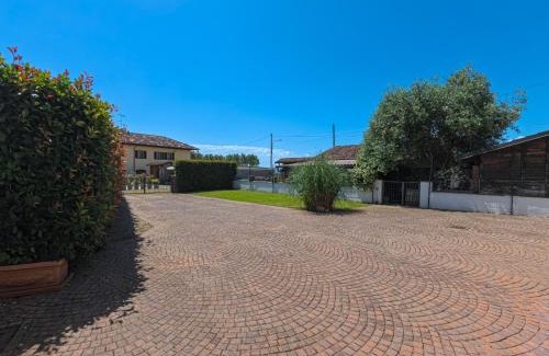 Lignana Villa | Villa with Private Terrace and Garden for Memorable Stays