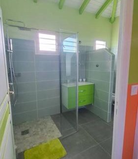 Anse-Bertrand House | Family-Friendly Villa Confortable – Top Rated 10/10 Stay