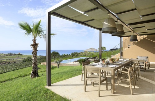 Sciacca House | Discover Villa Corallo 1: Pet-Friendly Paradise with Pools