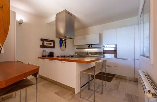 Chia Villa | Villa Corbezzolo: Private Pool, Jacuzzi & Beach Proximity