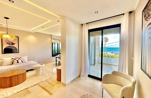 La Marsa House | Villa Corniche: Sea Views, Pool & Family-Friendly Retreat