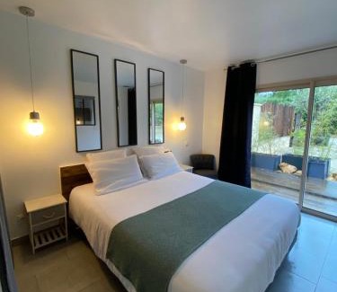 Vitrac Apartment | Indulge at Villa COSA: Spa Retreat Near Sarlat