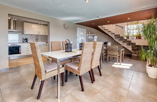 Lloret Blau Villa | Oceanfront Villa "Costacabana - Sofia" with Pool & Wi-Fi