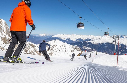 Le Praz House | Family-Friendly Villa Courchevel with Cozy Fireplace