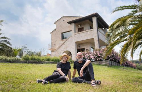 San Benedetto del Tronto Bed & Breakfast | Elegant Villa Cri Cri B&B with Delicious Breakfast Included