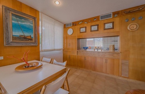 Naregno Villa | Villa Cynthia - Beach Access Villa in Beautiful Tuscany