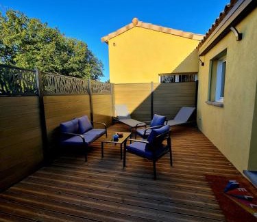 Ollioules Apartment | Kid-Friendly Retreat at Villa Détente for Family Getaways
