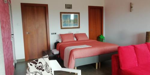 Vallirana House | Relax at Villa D’À Côté: A Budget-Friendly Retreat