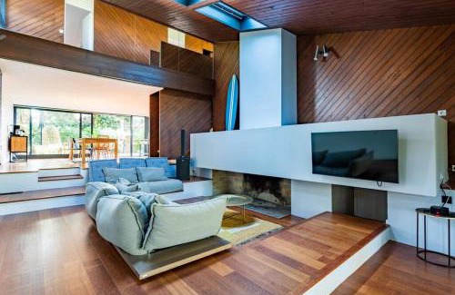 L'Herbe Villa | Architectural Villa with Pool and Ocean View at Cap Ferret