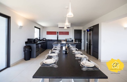 Santa Giulia Apartment | Elegant Villa with Pool and Ocean View for Memorable Stays