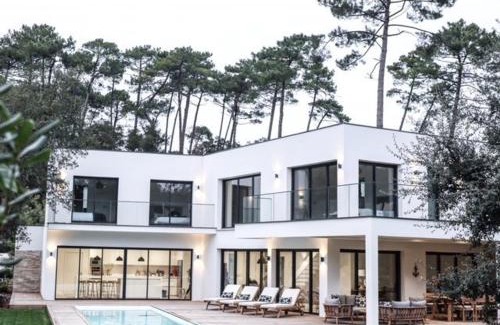 Soorts-Hossegor Villa | Villa d'Exception avec Piscine et Jardin Proche Plages et Lac à Hossegor - FR-1-791-5
