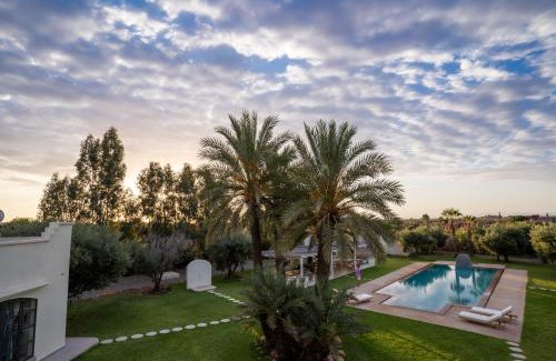 Sidi Abdallah Ghiat Villa | Experience Villa Daïs - Marrakech: Rated 10/10 with Pool
