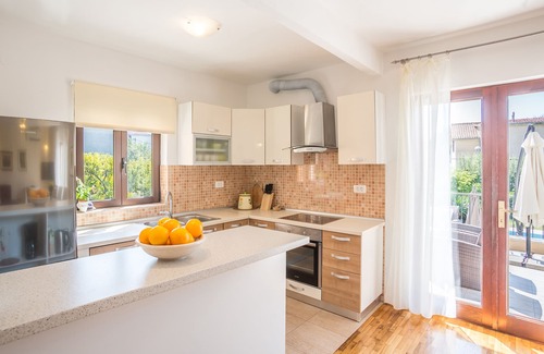 Stobrec Villa | Villa Dalmatica: Oceanfront Escape with Private Pool