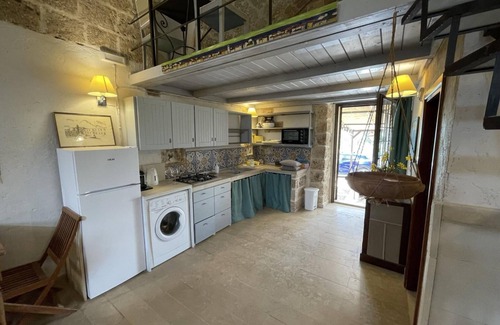 Avola House | Explore Villa The Dammuso of Noto: Oceanfront Oasis