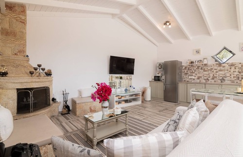 Korithi Villa | Villa Daniela: 3-Bedroom Retreat with Private Pool Oasis