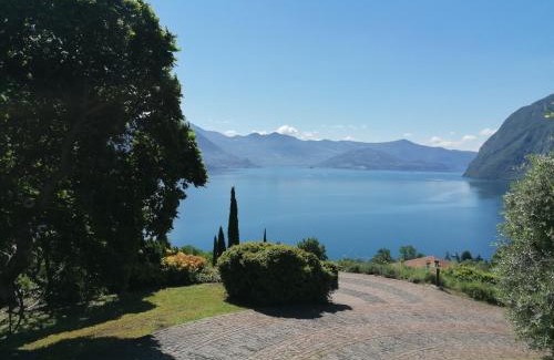 Riva di Solto House | Guest-Favorite Villa Daniela: Pet and Child Friendly Stay