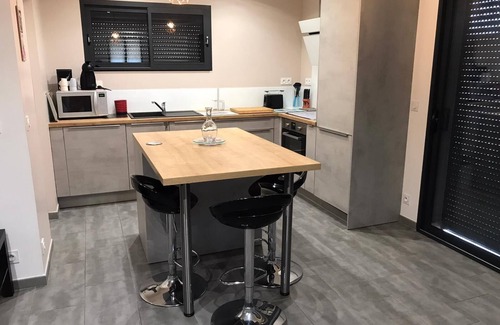 Aimargues Villa | Villa Dans le Sud de la France: Ocean View & Pet Friendly
