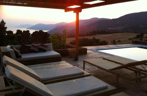 Stratoni Villa | Villa Daphne: Private Pool with Breathtaking Ocean Views