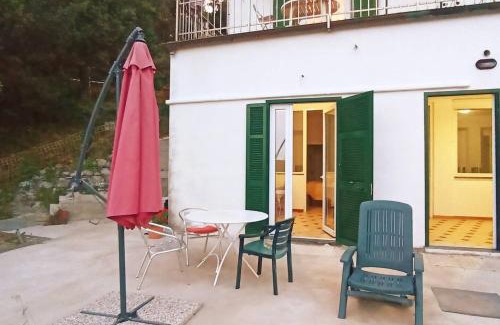 Chiavari Apartment | Villa Daria a 2 Km dal mare golfo del Tigullio