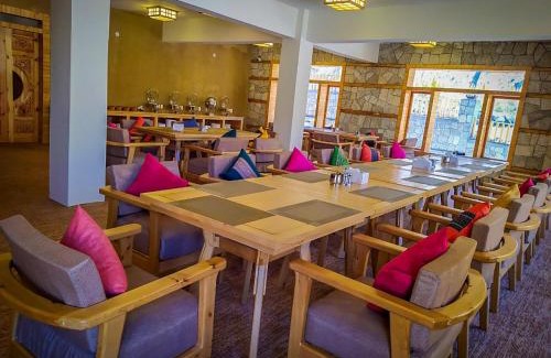 Hunza Hotel | Villa Darya: Exceptional 4-Star Stay with Family-Friendly Amenities