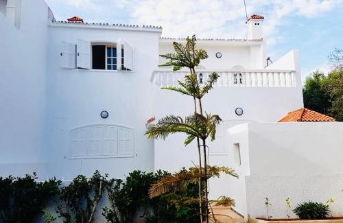 El Mansouria Villa | Beachfront Villa David: Ideal for Families and Relaxation