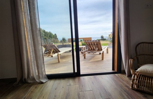 Bravone Villa | Stunning Villa les Pieds Dans L'eau with Private Pool