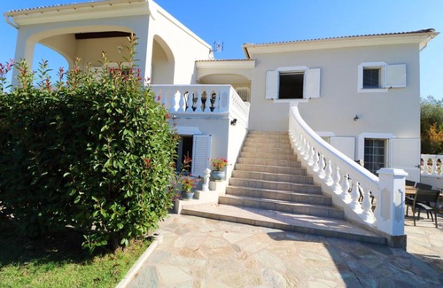 Oletta Villa | Elegant Villa with Pool & Wifi, 4 km from the Beach
