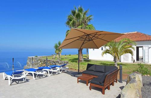 Tijarafe House | Relax at Villa de la Luz with Pool & Child-Friendly Amenities
