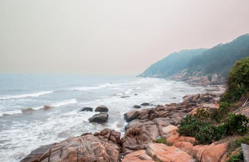 Sam Son Villa | Relax at Villa De La Mer Sầm Sơn with Private Beach Access