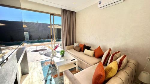 Aghouatim Villa | Villa de luxe avec piscine privée et vue sur l Atlas à Marrakech