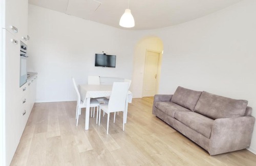 Lido di Jesolo Apartment | Beachfront Retreat at Villa de Mari with Ocean Views