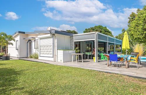 Belcourt Villa | Enchanting Villa de Reve with Private Pool in Baie Mahault