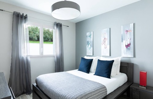 Mouguerre Villa | Relax at Villa DE Standing with Ocean View & Spa Bliss